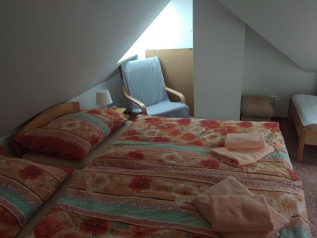 게스트 하우스 카스카다 호텔 Vrané nad Vltavou 외부 사진